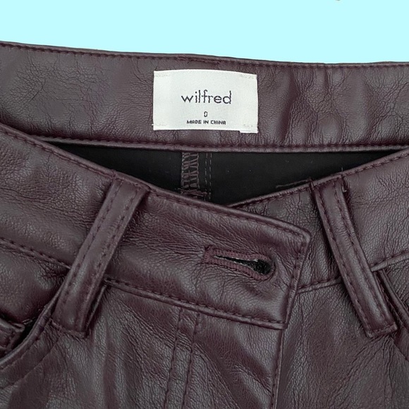 Aritzia Melina pants in cabo chip purple - Picture 3 of 3